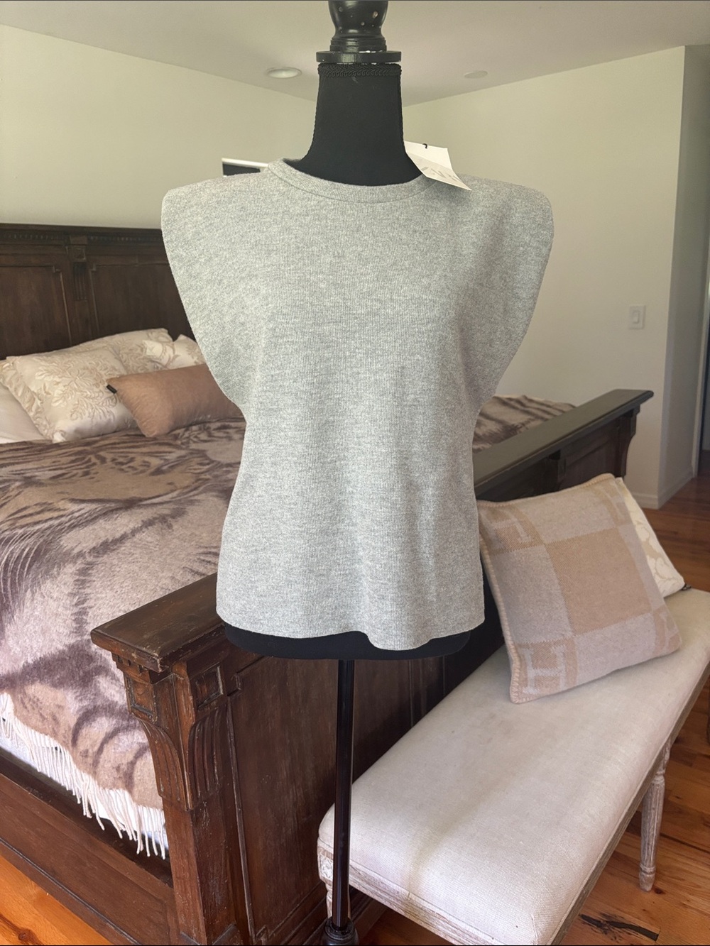 Zara Light Gray Sleeveless Knit Tank